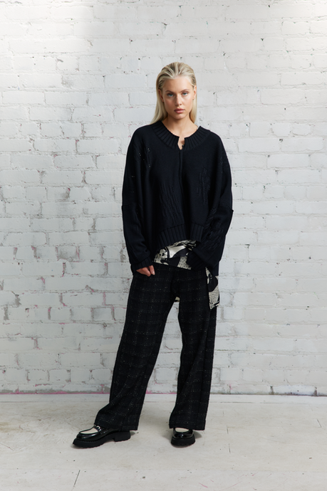 Vale and Ward Ellen Knit - Black