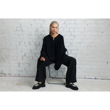 Vale and Ward Ellen Knit - Black