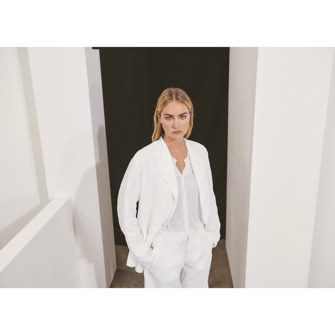 Transit Textural Linen Jacket S281
