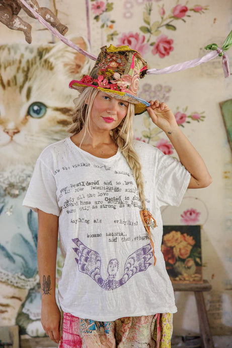 Magnolia Pearl Stay Bewildered T 2403