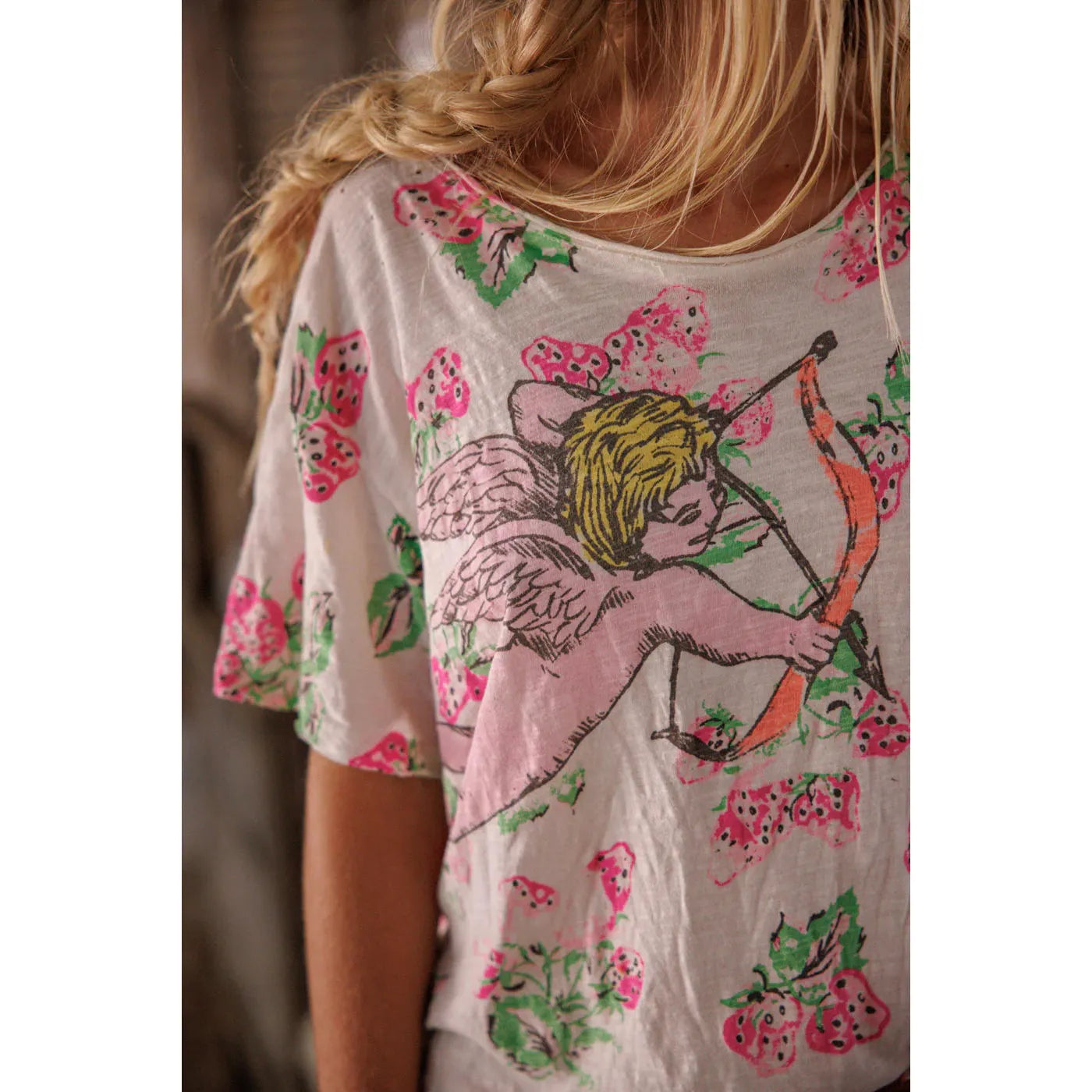 Magnolia Pearl Berry Little Archer T 2552