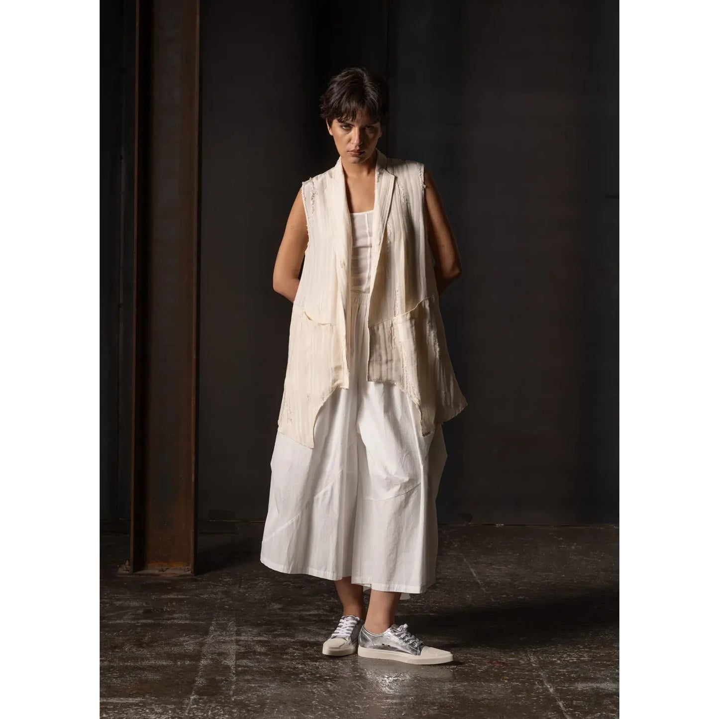 Bone & Arrow Nyx Vest - Cream