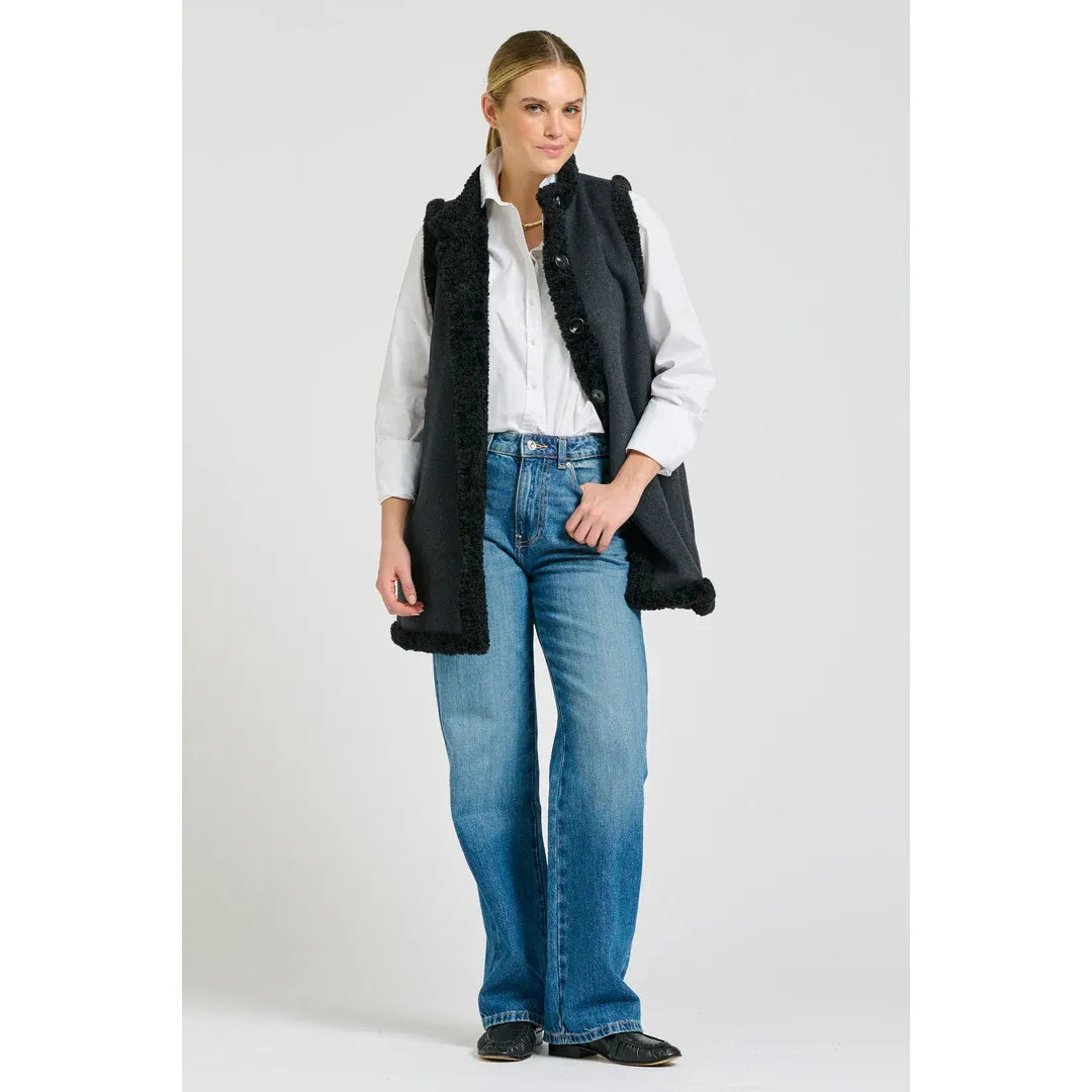 Shirty Alto Vest - Black