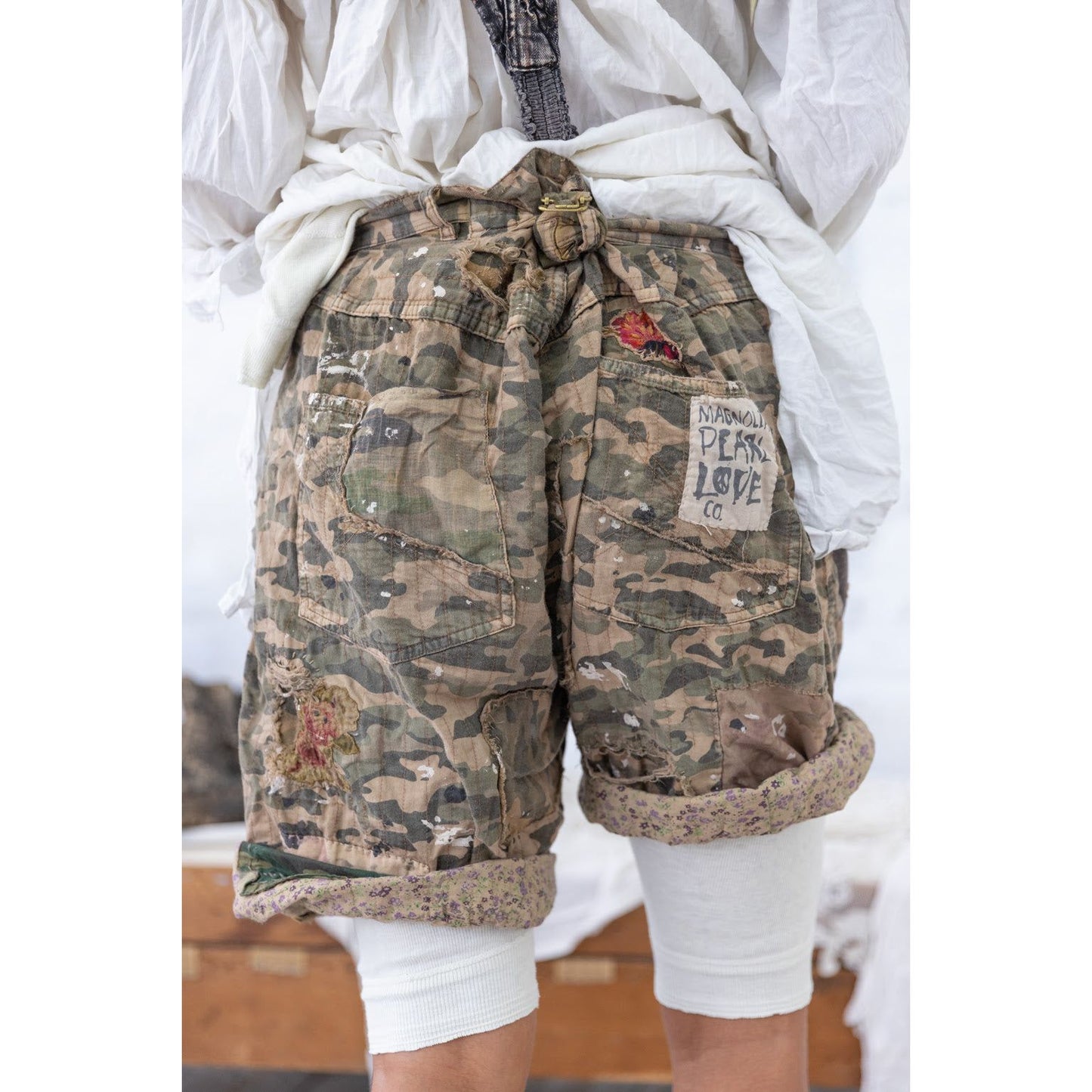 Magnolia Pearl Woodland Miner Short 028