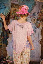 Magnolia Pearl Graphics T 2256